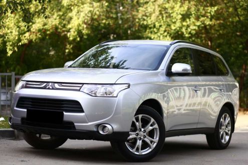 Изготовление фальш пола Mitsubishi Outlander
